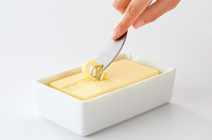 버터를 두가지 종류로 잘라낼 수 있는 코짓 스텐 버터 필러 &amp; 나이프